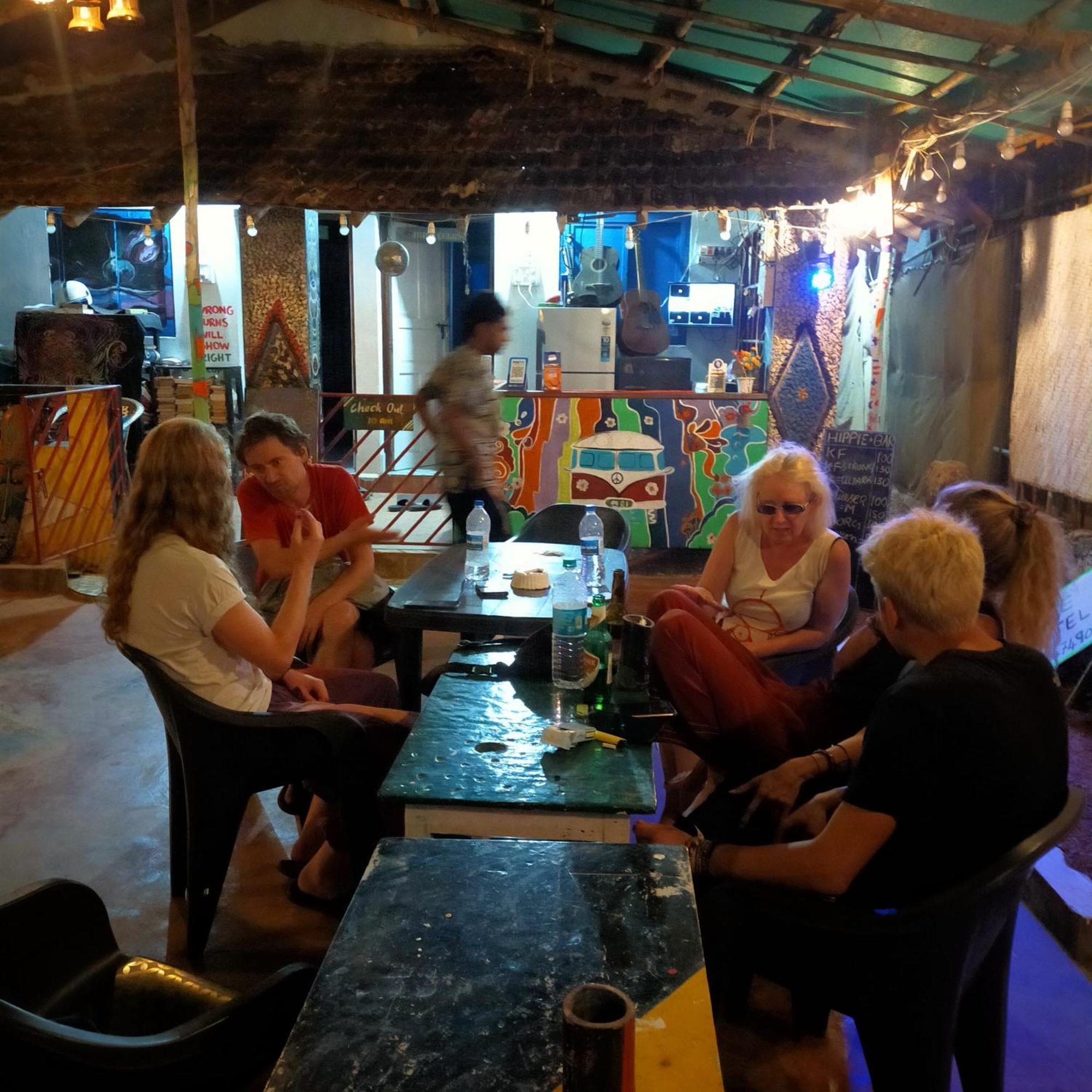 Hippie Hostel Or Goamazing Hostel Анджуна Екстериор снимка