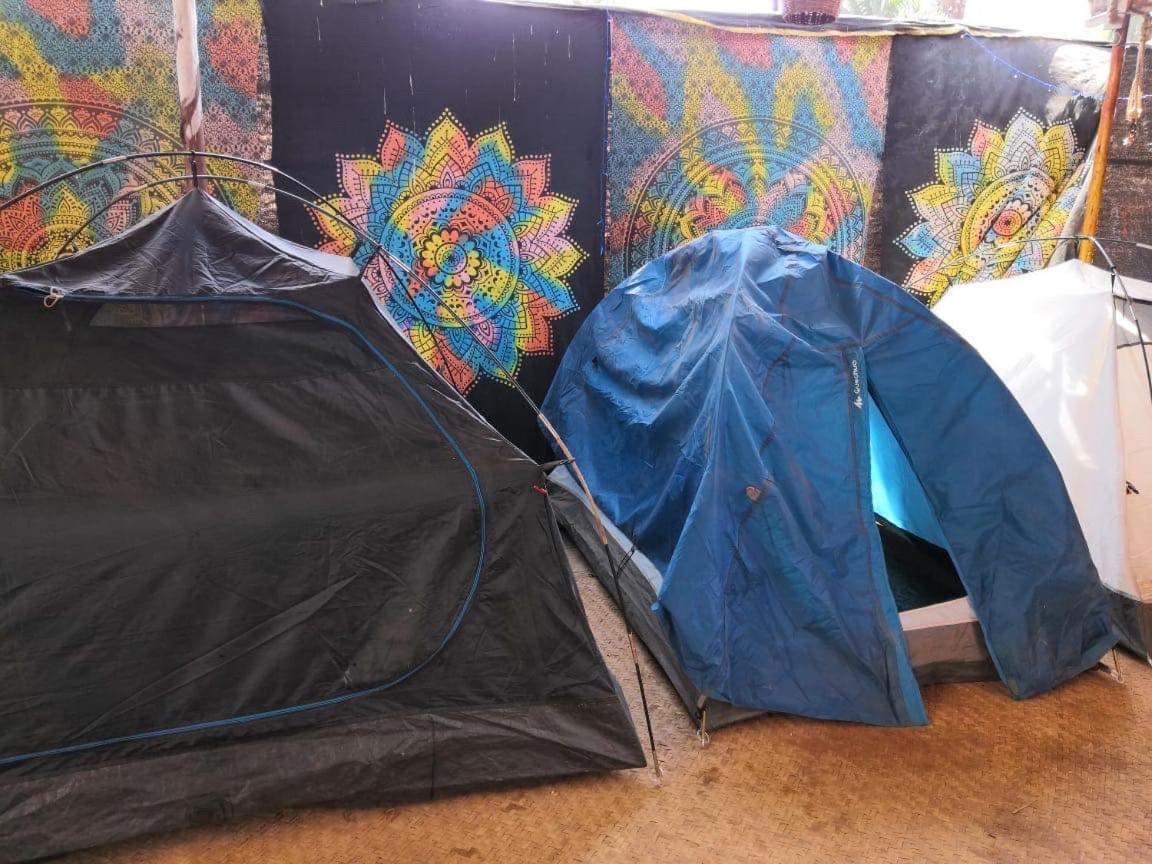 Hippie Hostel Or Goamazing Hostel Анджуна Екстериор снимка