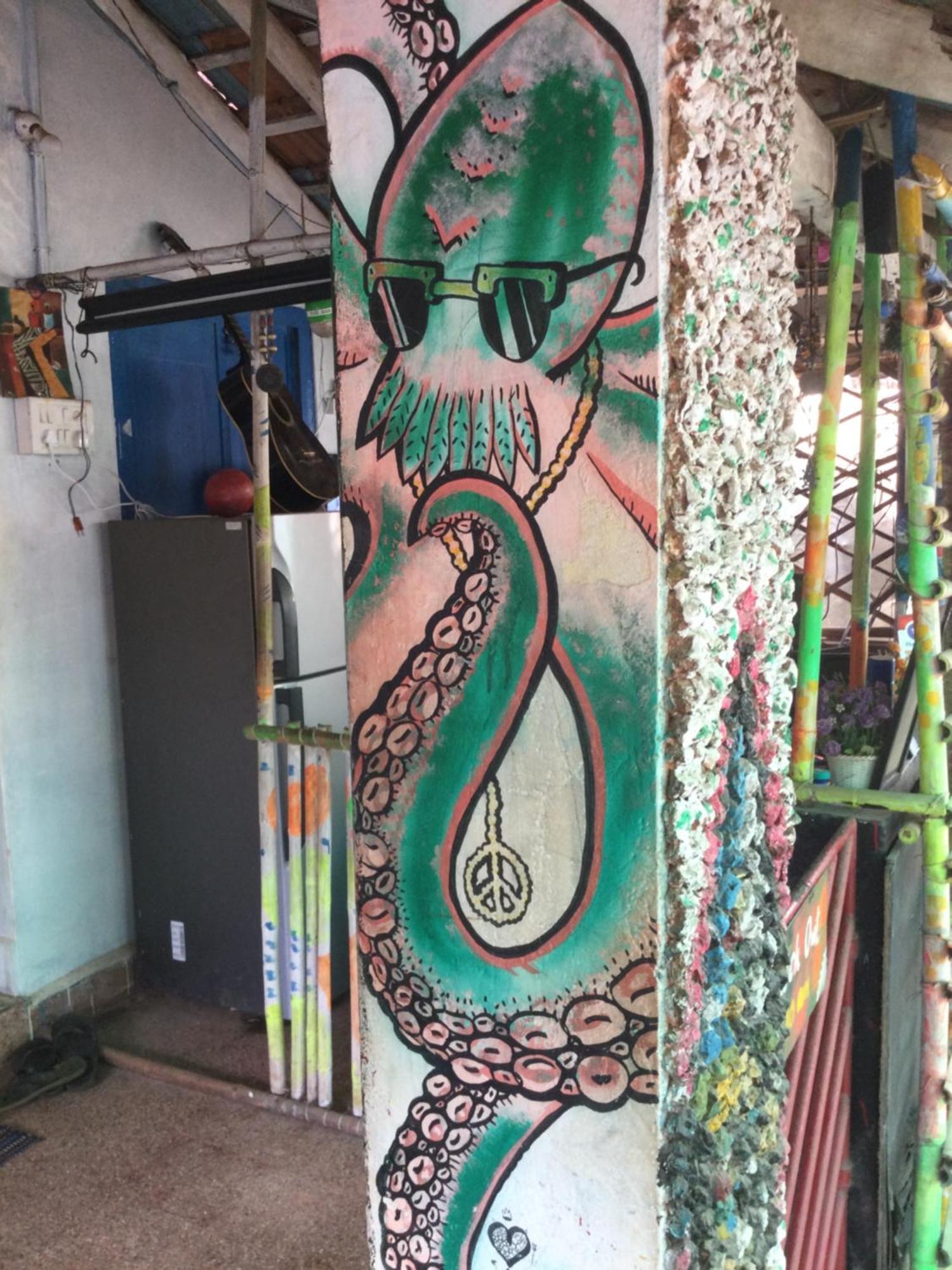 Hippie Hostel Or Goamazing Hostel Анджуна Екстериор снимка